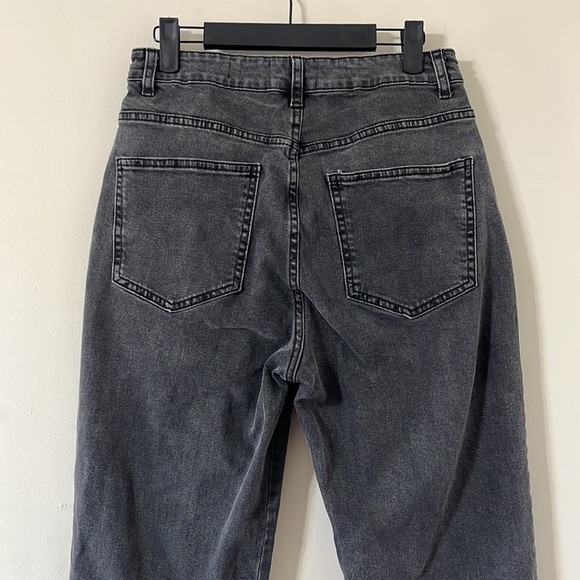 Cotton On Stretch Straight Leg High Rise Raw Hem Black Denim Jeans Size 8 - Picture 7 of 9